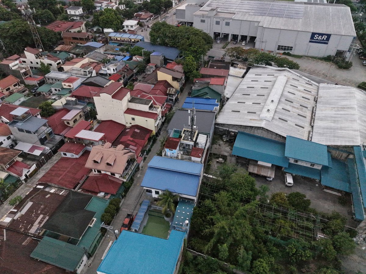 Thumbnail preview for 3D Drone Model of Gourmet Tita Green Acres Private Pool Function Hall in Cainta, Calabarzon, Philippines