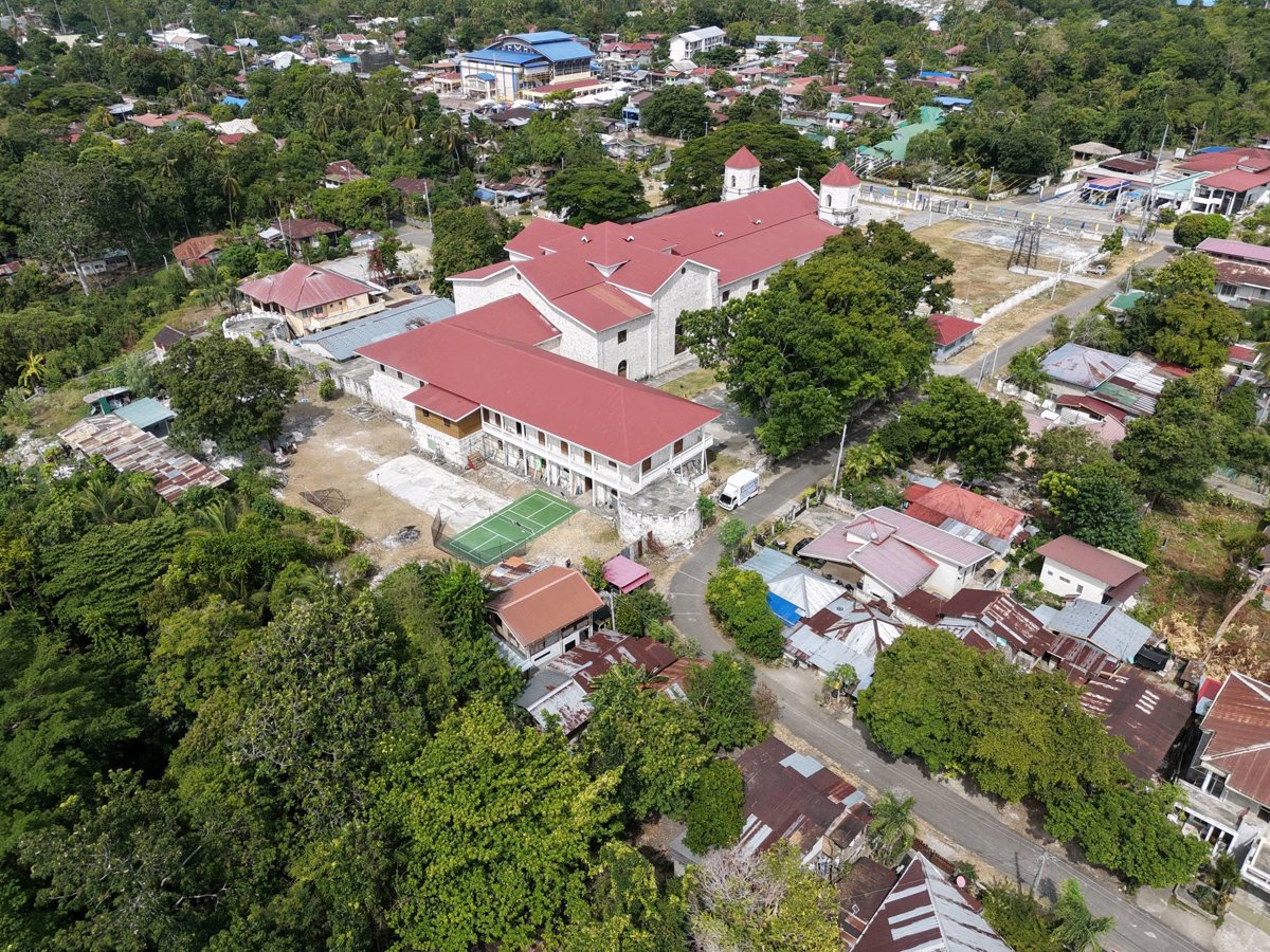 Thumbnail preview for 3D Drone Model of Our Lady Of Light Church Lifestyles in Loon, Central Visayas, Philippines