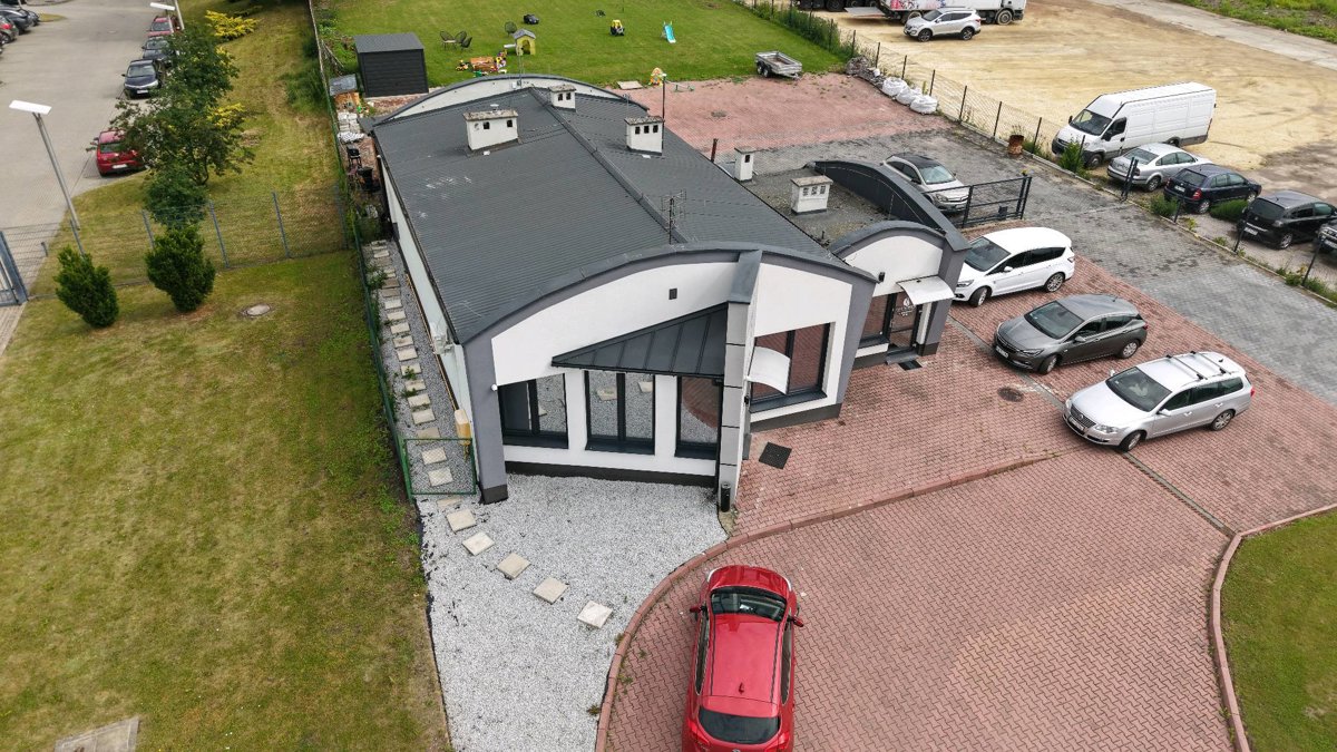 Thumbnail preview for 3D Drone Model of District Police Justfizjo Gabinet Fizjoterapii in Miechów, Wojewodztwo Ma Opolskie, Poland