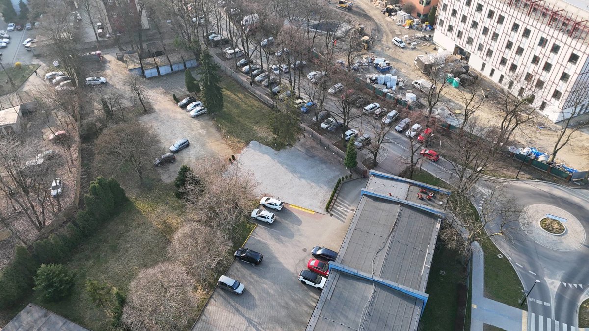 Drone 3d model of Zakład Chemii Energetycznej Ciepłownictwa i Ochrony Środowiska ENERGO EKO CHEM Spółka z o Biuro Projektów Gospodarki Wodno Ściekowej Hydrosan Sp in pokoje sienkiewicza Aerial drone 3d model in Gliwice, Wojewodztwo Slaskie, PL