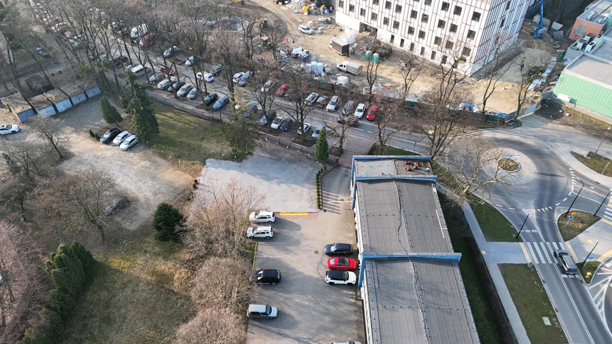 Drone 3d model of Zakład Chemii Energetycznej Ciepłownictwa i Ochrony Środowiska ENERGO EKO CHEM Spółka z o Biuro Projektów Gospodarki Wodno Ściekowej Hydrosan Sp in pokoje sienkiewicza Aerial drone 3d model in Gliwice, Wojewodztwo Slaskie, PL