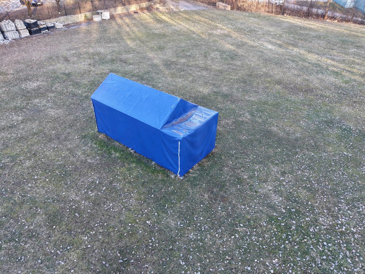 Drone 3d model of Paczkomat InPost Kwiatomat Bankowa 4 Pory Roku in dpd pickup Aerial drone 3d model in Starachowice, Wojewodztwo Swietokrzyskie, PL