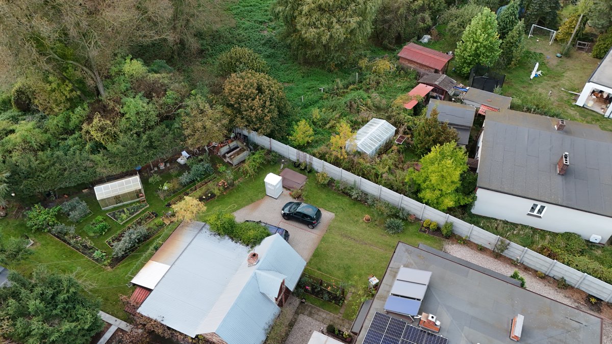 Drone 3d model of Lota Marek Publiczny transport ciężarowy FHU TOMAX in transport ciężarowy Aerial drone 3d model in Kiekrz, Wojewodztwo Wielkopolskie, PL