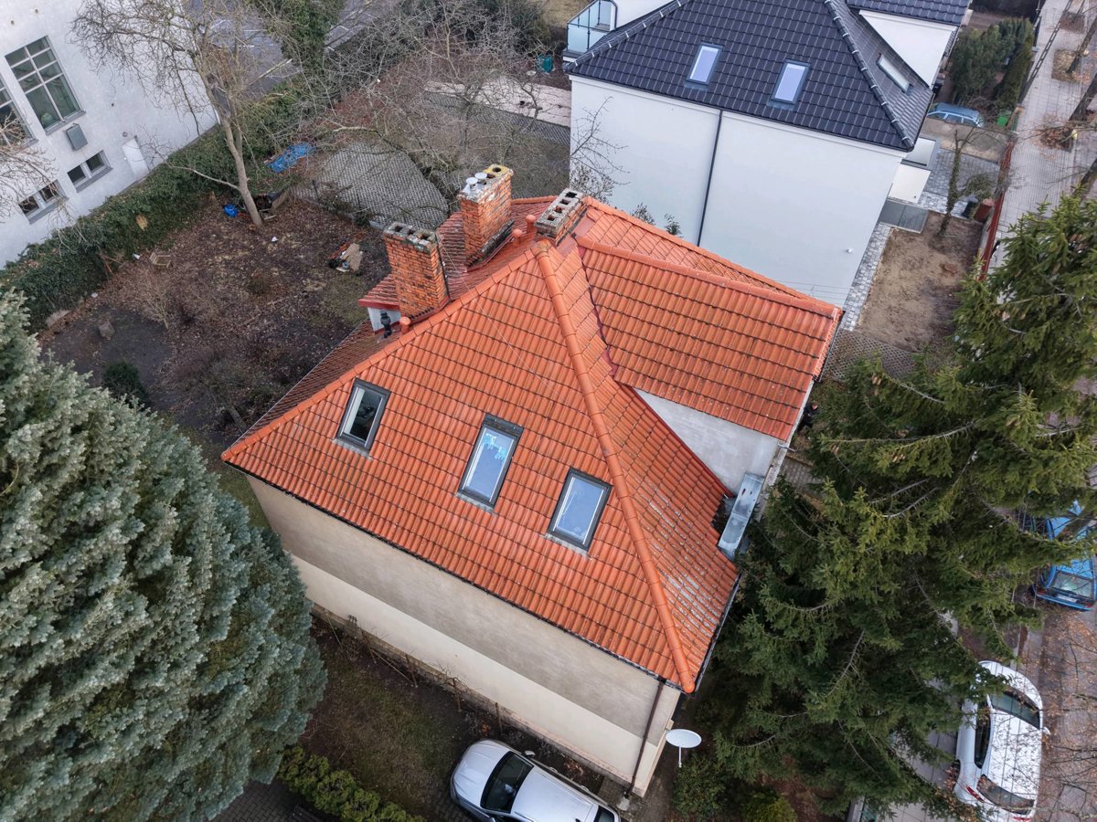 Drone 3d model of Anochin Roters Kollegen sp z o Halalshop Sklep halal w Poznaniu in Grunwald Aerial drone 3d model in Poznań, Wojewodztwo Wielkopolskie, PL