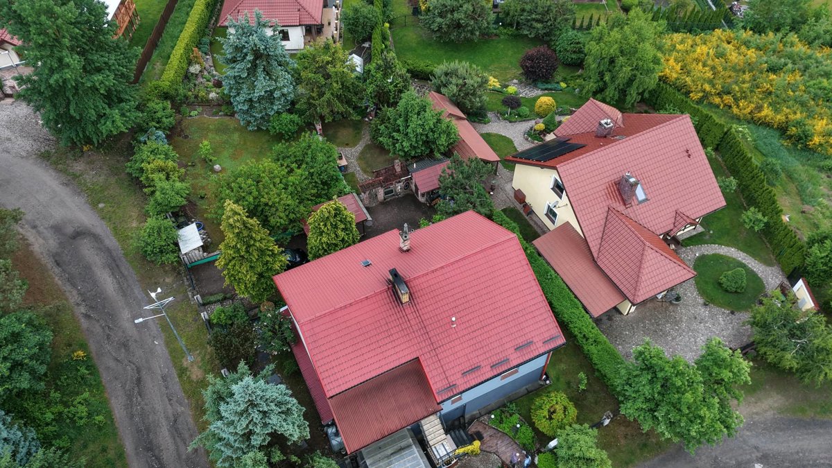 Drone 3d model of ZAKŁAD KOMINIARSKI Matejko A Rzeczoznawstwo techniki samochodowej ruchu drogowego i urządzeń mechanicznych in hodowla psów rasowych Aerial drone 3d model in Koszalin, Wojewodztwo Zachodniopomorskie, PL
