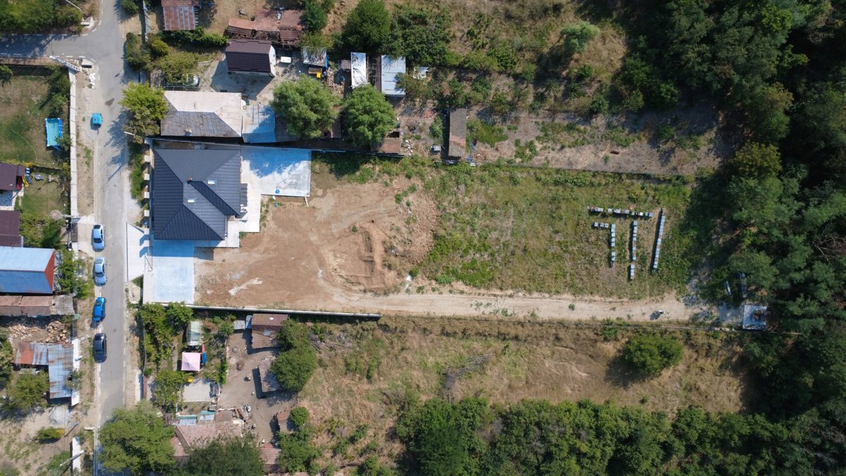 Thumbnail preview for 3D Drone Model of Cimitirul Biserica Ortodoxă in Sărbătoarea, Județul Dolj, Romania