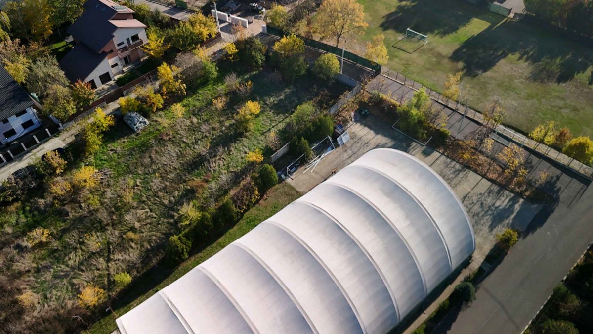 Drone 3d model of Cabinet de psihoterapie și hipnoterapie Mia Petroschke Casa cu Broderii SRL in cimitirul chiajna Aerial drone 3d model in Chiajna, If, RO
