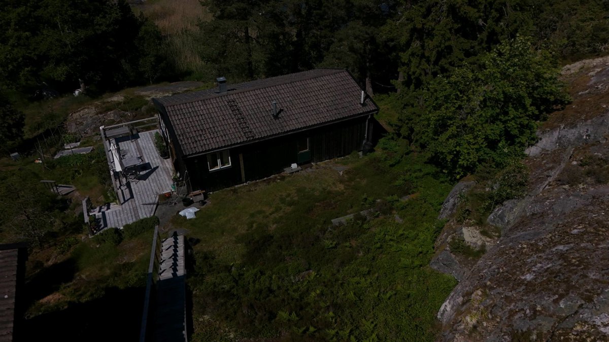 Thumbnail preview for 3D Drone Model of Atemberaubendes Wassergrundstück Im Stockholmer Schärengarten Outer Archipelago Seafront Retreat in Stockholm County, Sweden