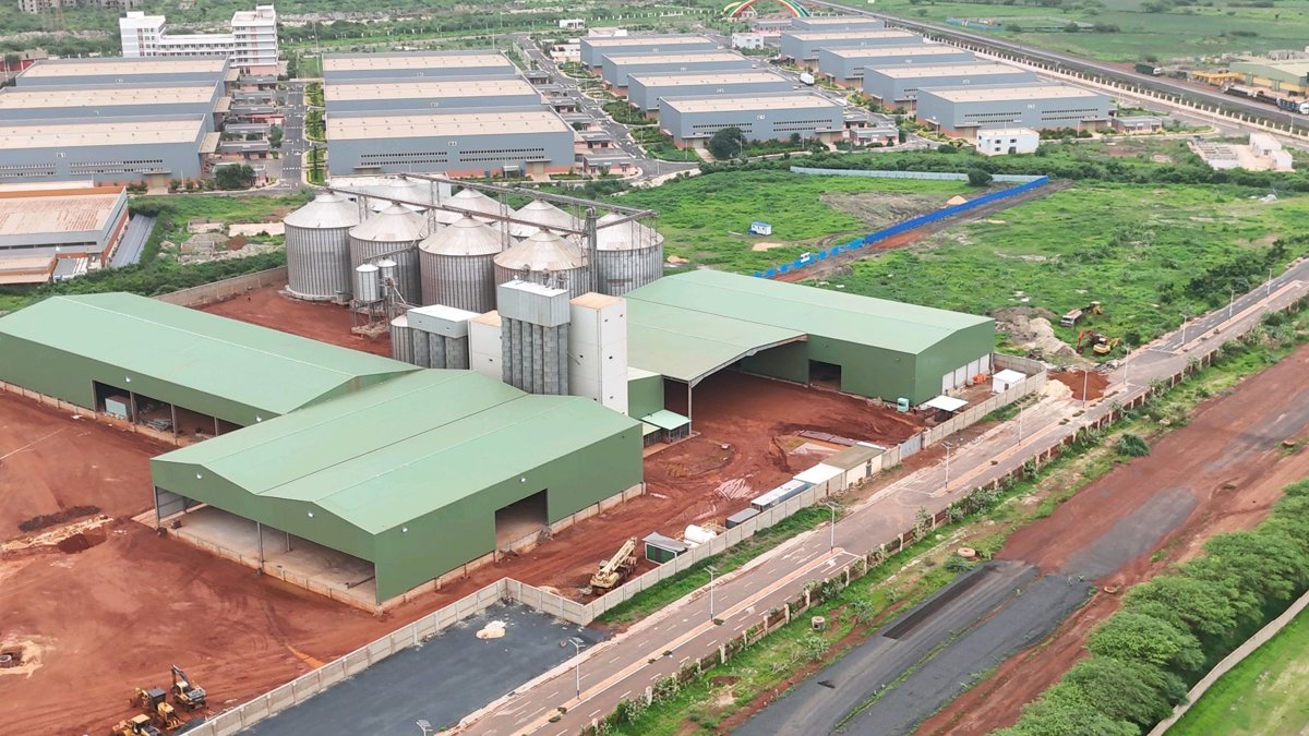 Thumbnail preview for 3D Drone Model of Blg Gold Refinery Restaurant A1 in Dakar, Région de Dakar, Senegal