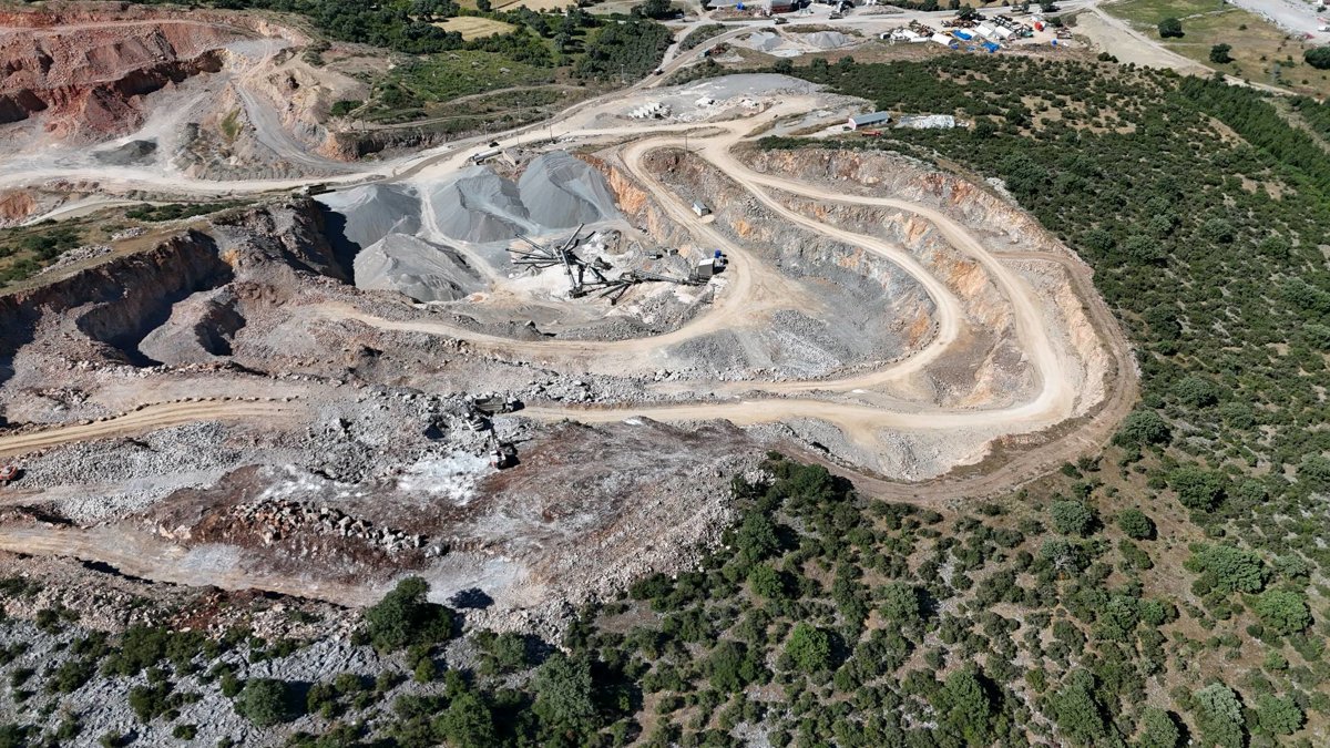 Drone 3d model of Burkay Taş Ocağı Güngörmez Kpr Aerial drone 3d model in İvrindi, Bal Kesir, TR
