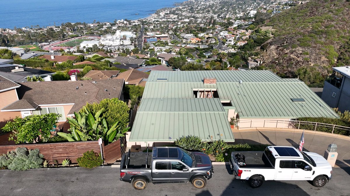 Thumbnail preview for 3D Drone Model of Spanish Cottage Near The With Mesmerizing Views Lynn Pries Design in Laguna Beach, California, United States