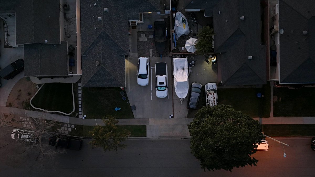 Drone 3d model of Community Garden Brown s Exquisite Greens and Eggs in palo verde Aerial drone 3d model in Lakewood, Ca, US