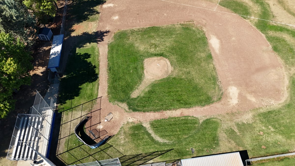 Drone 3d model of El Taco Asado Pi Nongs BobaHouse X SapHouse Food in Deakins Subdivision Aerial drone 3d model in Redding, Ca, US