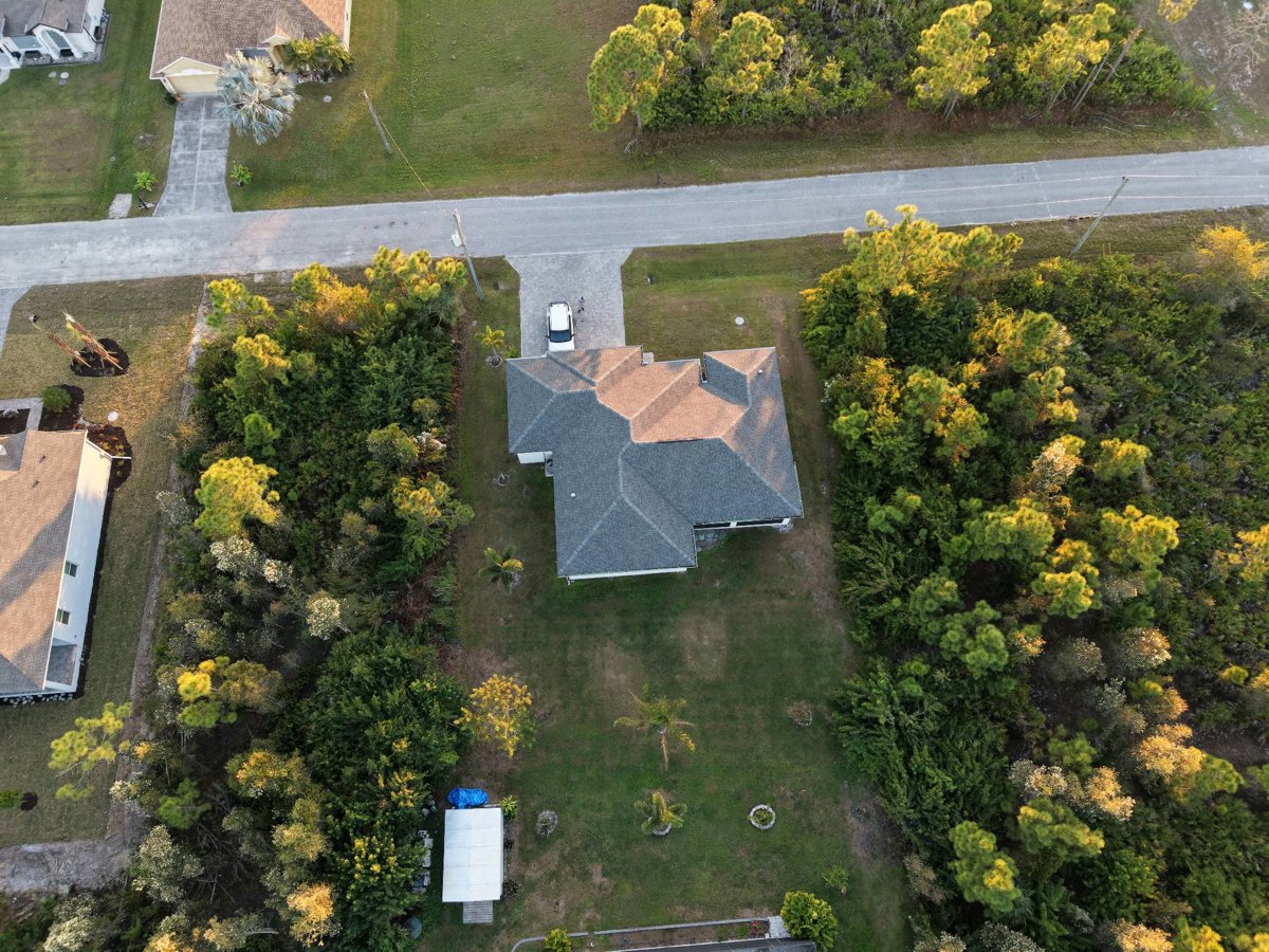 Drone 3d model of BrixCare llc Seaside Laser Studio in South Gulf Cove Aerial drone 3d model in Port Charlotte, Fl, US