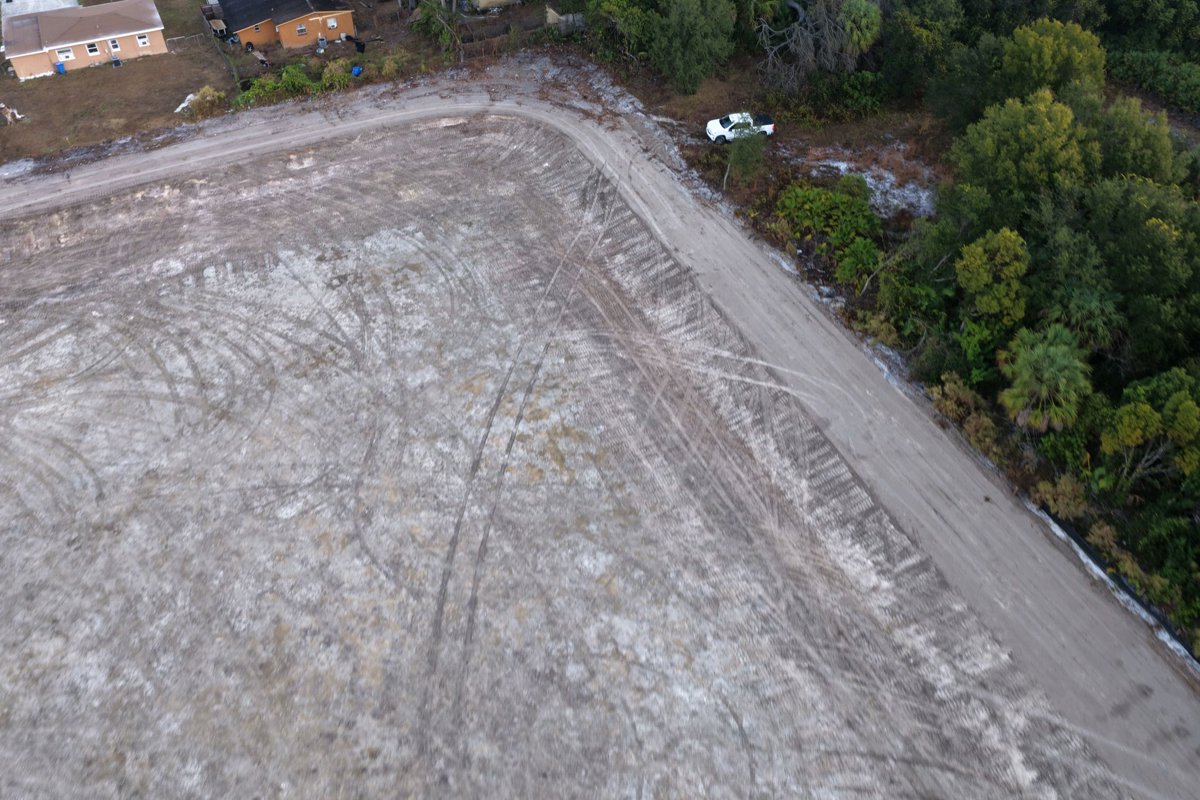 Drone 3d model of Progress Village Middle Magnet School of the Arts Big Ron Fades in Greater Palm River Point CDC Aerial drone 3d model in Tampa, Fl, US