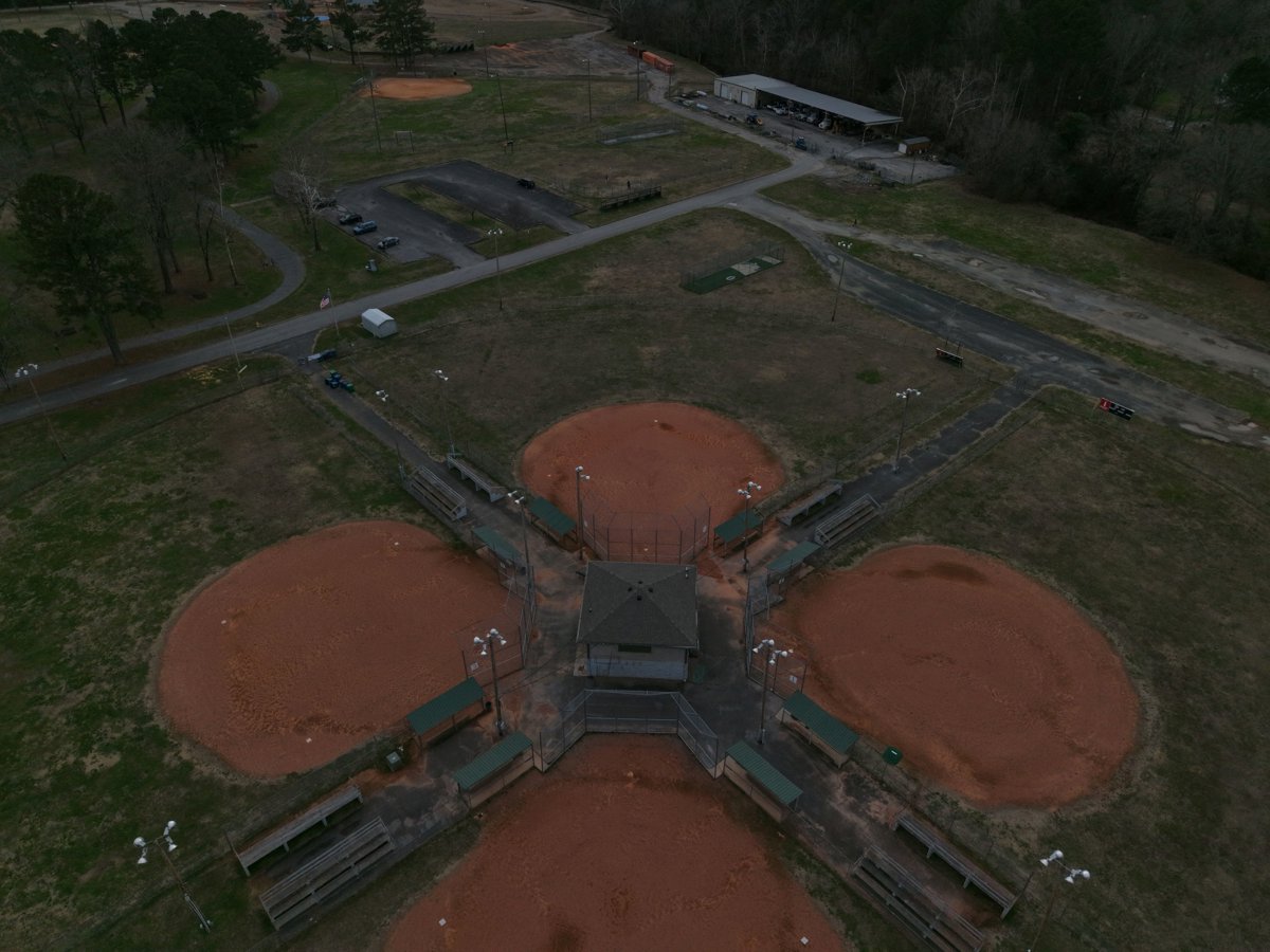Drone 3d model of Recreation WDYN RADIO in jeraldine grooms Aerial drone 3d model in Rossville, Ga, US