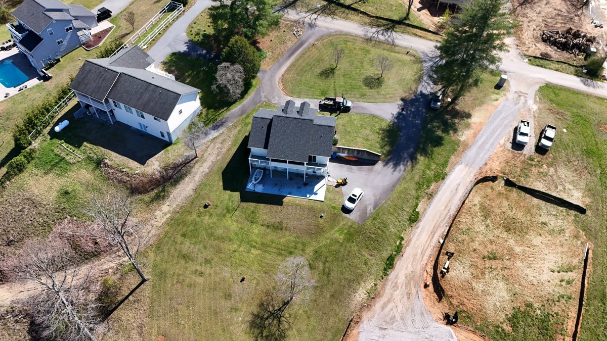 Drone 3d model of Sunset Ridge 3 Bedroom Apartment by Mountain Laurel Cabin Rentals Bedrooms in sunset ridge 3 Aerial drone 3d model in Union County, Ga, US