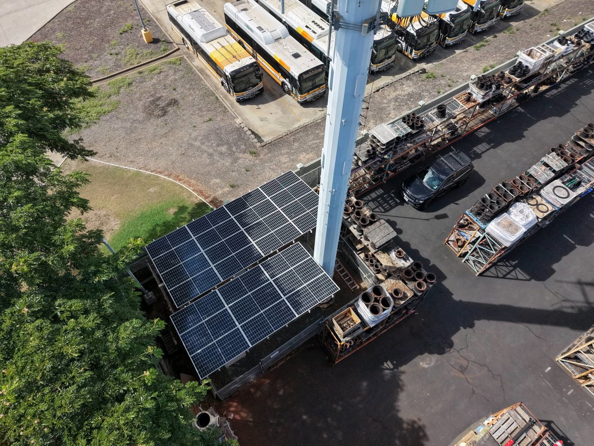 Drone 3d model of Structural Hawaii Inc First Hawaiian Bank ATM 7 Eleven Kuala in hawaii inc Aerial drone 3d model in Pearl City, Hi, US