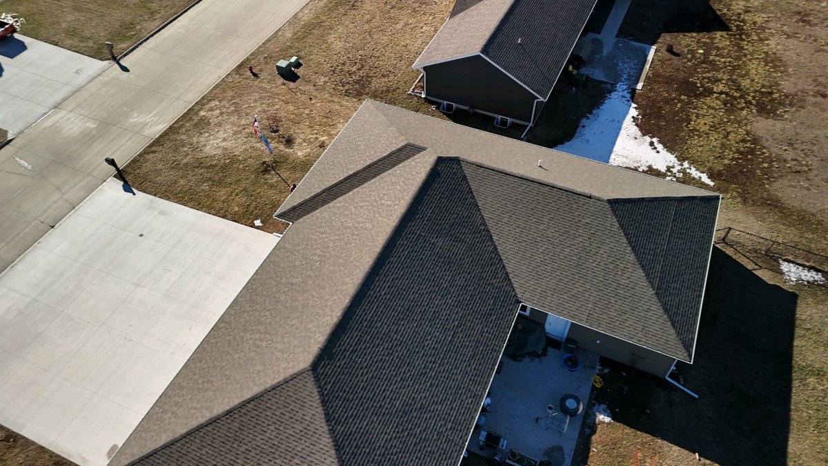 Drone 3d model of Prins Plumbing Heating Inc O Brien County Maintenance Shed Aerial drone 3d model in Hartley, Ia, US