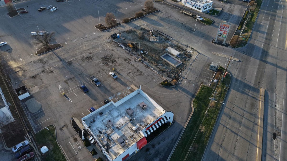 Drone 3d model of Steak n Shake White Castle in College Park Aerial drone 3d model in Indianapolis, In, US
