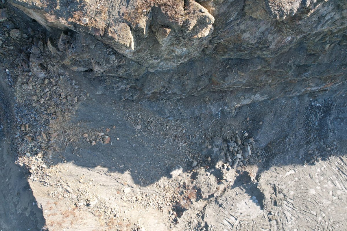 Drone 3d model of Cape Cod Aggregates Pettey auto salvage CASH FOR JUNK CARS in Assonet Aerial drone 3d model in Freetown, Ma, US