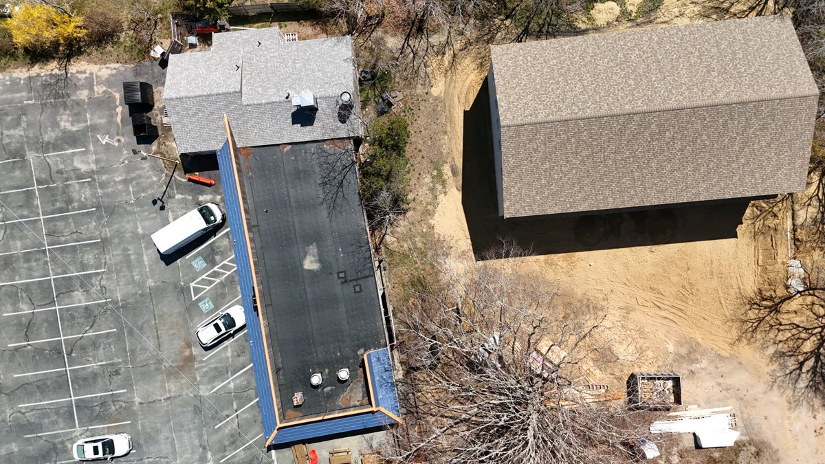 Drone 3d model of Bagel Hound Trampoline Center in Harwich Port Aerial drone 3d model in Harwich, Ma, US