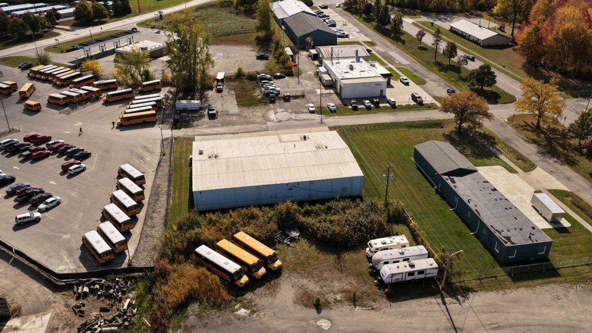 Drone 3d model of Gerber Collision Glass School Bus in marysville public Aerial drone 3d model in Marysville, Mi, US