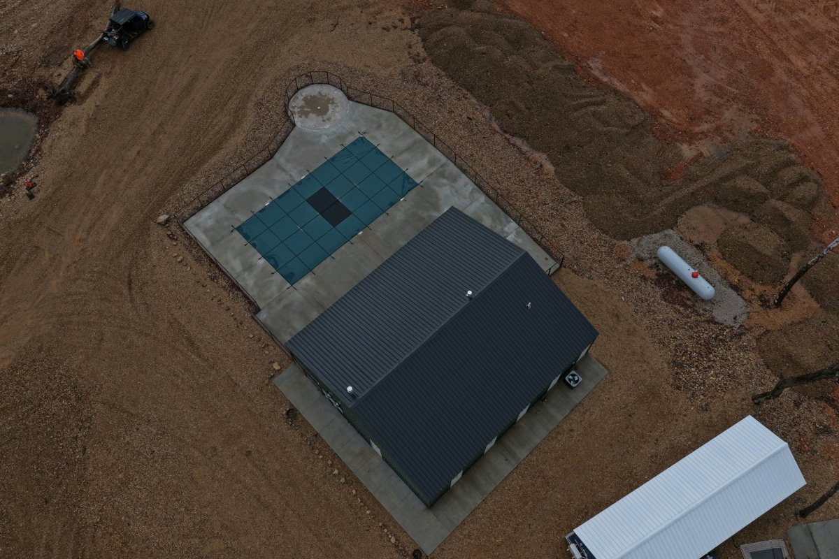 Drone 3d model of Fischer Materials Co The Loop Layover AirBnB in rv park Aerial drone 3d model in Gravois Mills, Mo, US