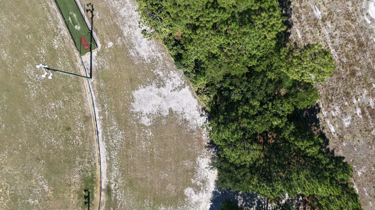 Thumbnail preview for 3D Drone Model of Modern Townhome Near The Beach Parks Stump Sound Park in Onslow County, North Carolina, United States