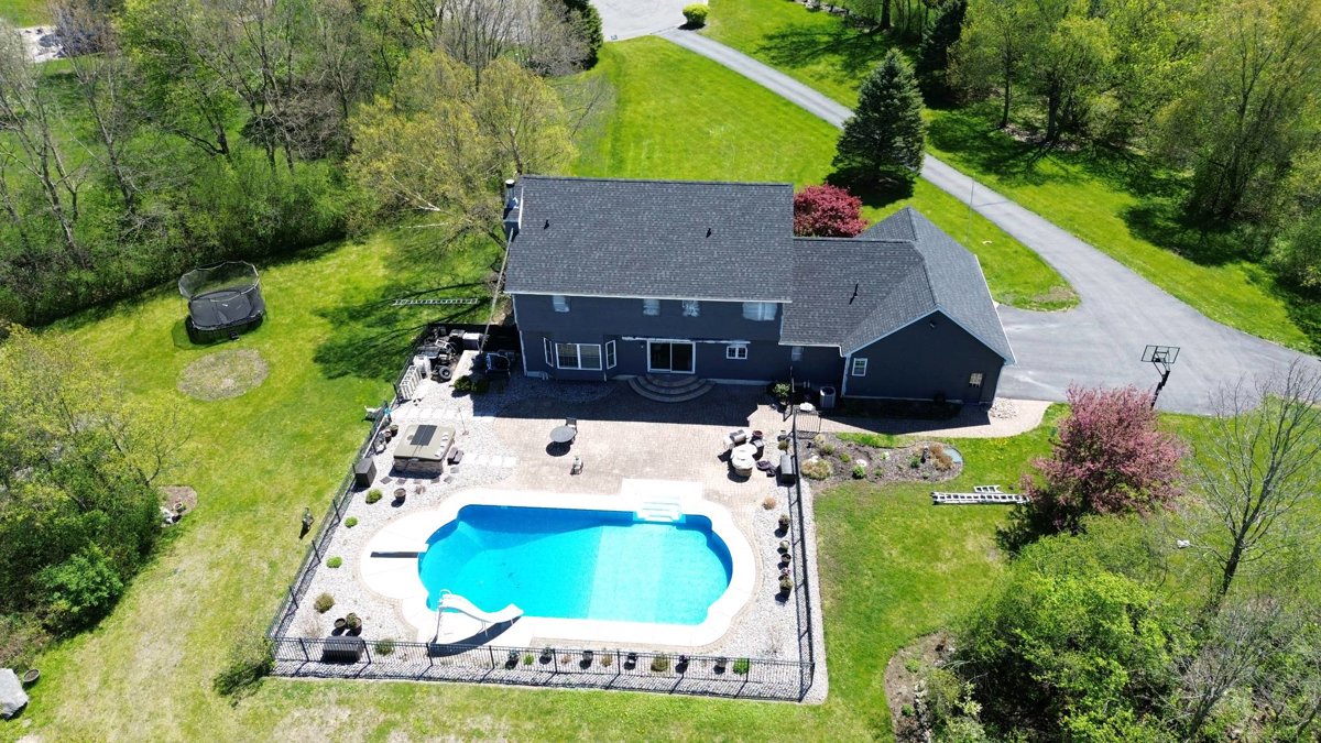 Drone 3d model of Engel Law Offices Hadley s Landscape Snow Services Aerial drone 3d model in Jamesville, Ny, US