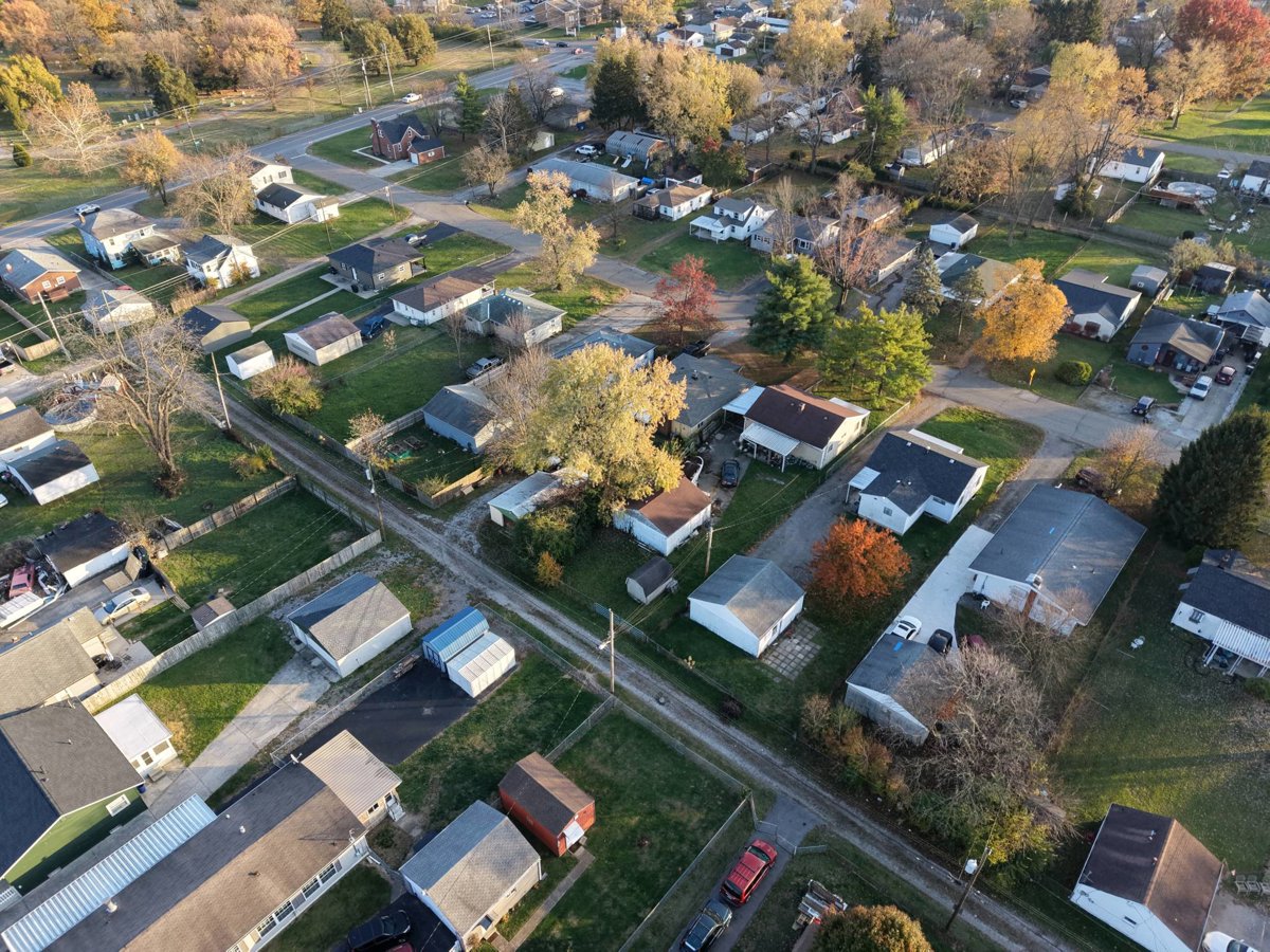 Drone 3d model of Dave s Carpentry Janitorial in Southwest Columbus Aerial drone 3d model in Columbus, Oh, US