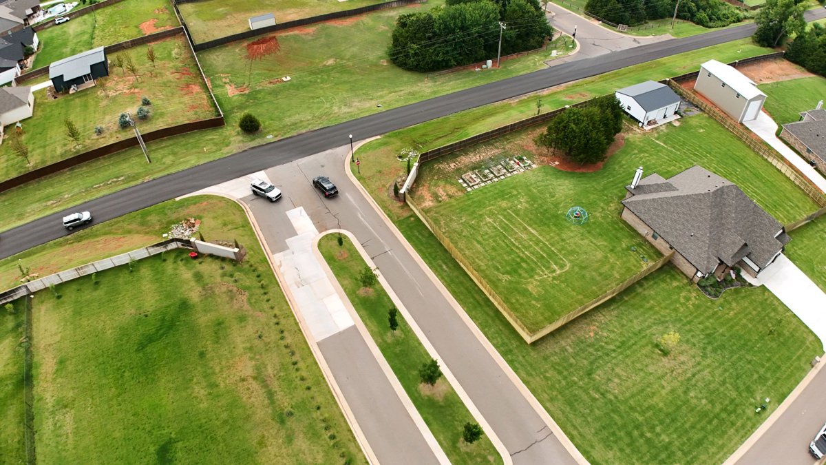 Thumbnail preview for 3D Drone Model of Homes By Taber Prairie Meadows The Ridge in Edmond, Oklahoma, United States