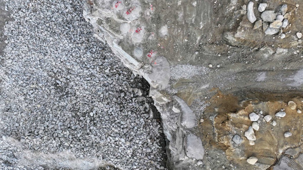 Drone 3d model of Auto Recycling Inc Doering Equipment Co in co inc Aerial drone 3d model in North Smithfield, Ri, US