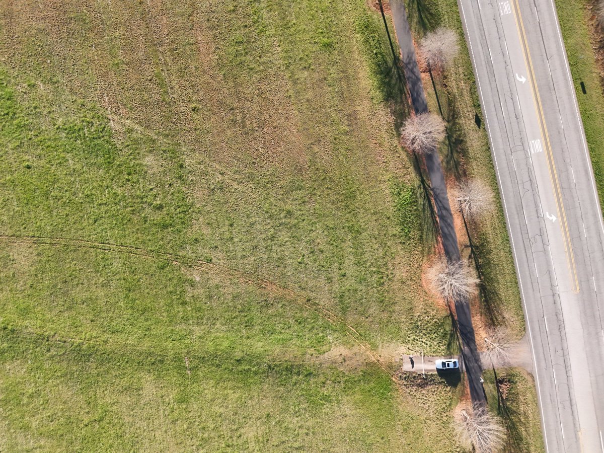 Drone 3d model of Oaklawn Memorial Gardens Plastic Omnium Aerial drone 3d model in Anderson, Sc, US