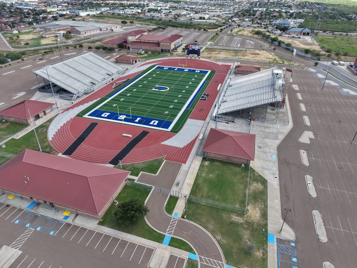 Drone 3d model of Bill Johnson Student Activity Center Uisd in vista nueva park Aerial drone 3d model in Laredo, Tx, US