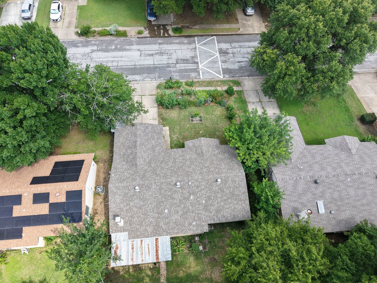 Drone 3d model of Suburban Escape 2 King Beds World Cup in suburban escape 2 Aerial drone 3d model in North Richland Hills, Tx, US
