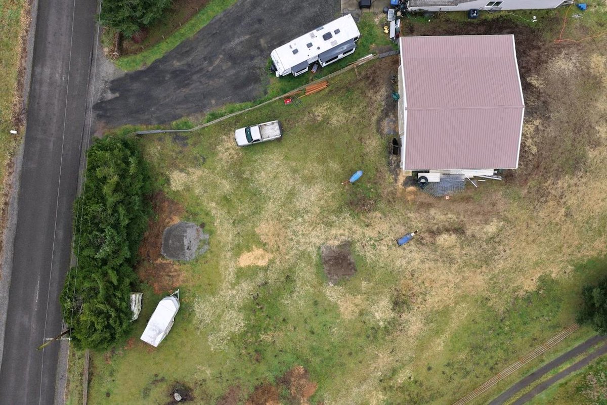 Drone 3d model of Easy Retirement Secrets South Bank Flower Co in vance creek Aerial drone 3d model in Elma, Wa, US