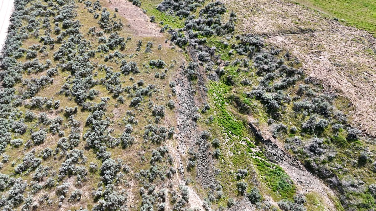 Drone 3d model of Vanlab Wine Country Getaway with Amazing Views in hilltop luxury Aerial drone 3d model in Kennewick, Wa, US